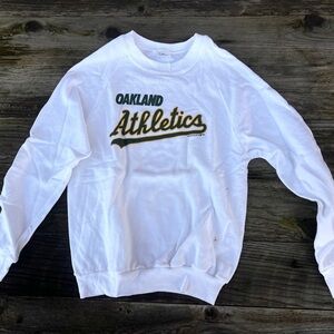 Vintage Oakland Athletics White Sweatshirt Youth Large